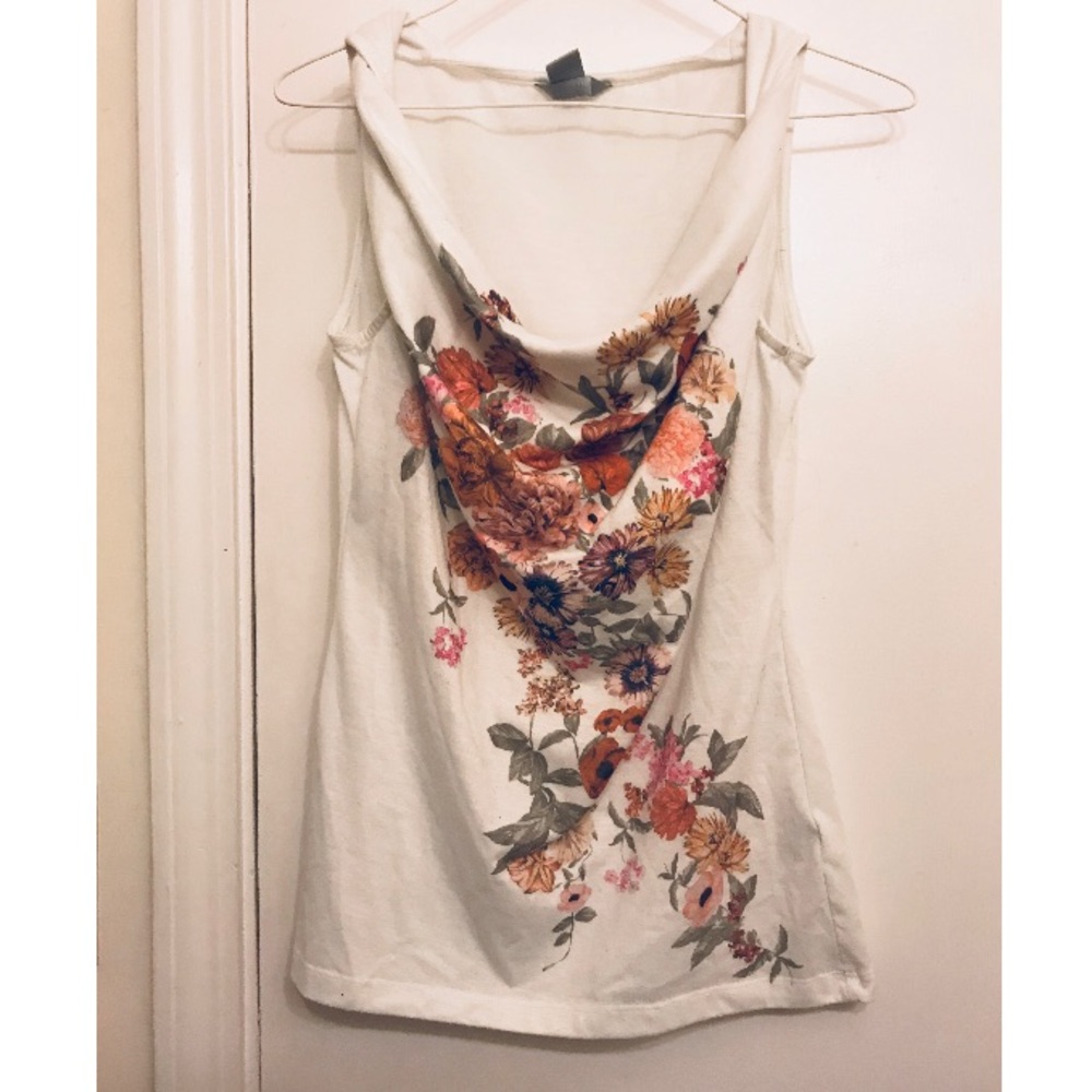 Scoop neck tank top